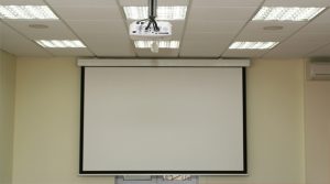 Clean A Projector Screen 2022