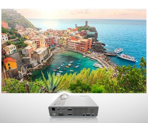 Best projector under $600